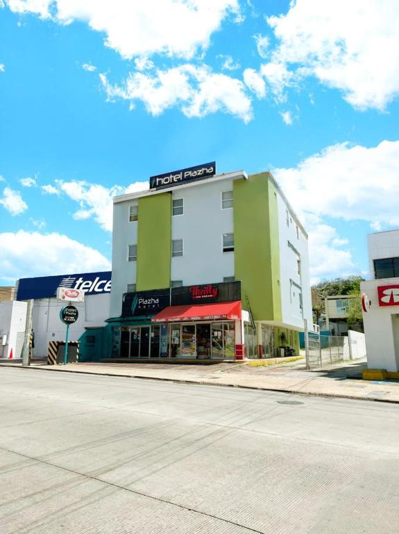 Exterior of Hotel Plazha Express